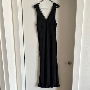 anna october exclusive tulip satin maxi dress Tulip dress L / Black
